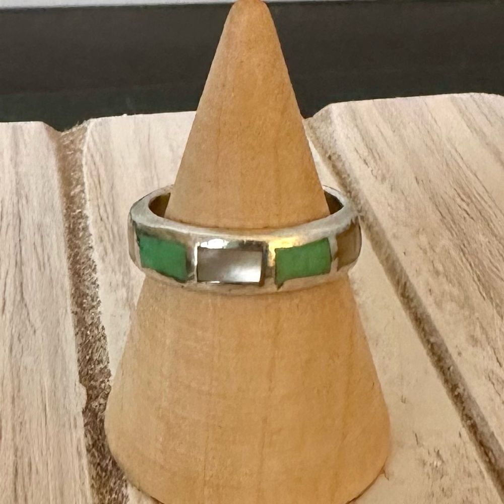 Sterling silver mother of pearl and turquoise band